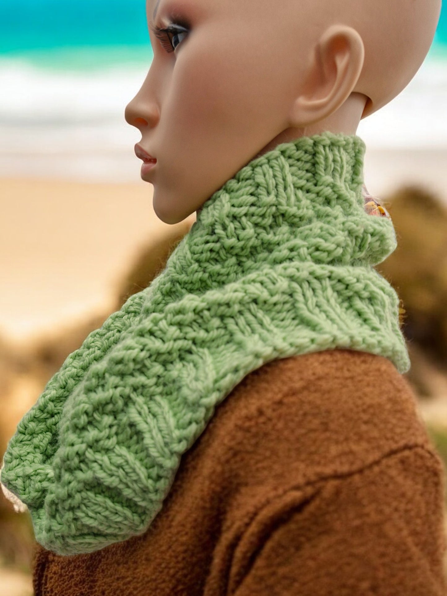 Adult's Handmade Knitted Chunky Green Moss Stitch Cowl