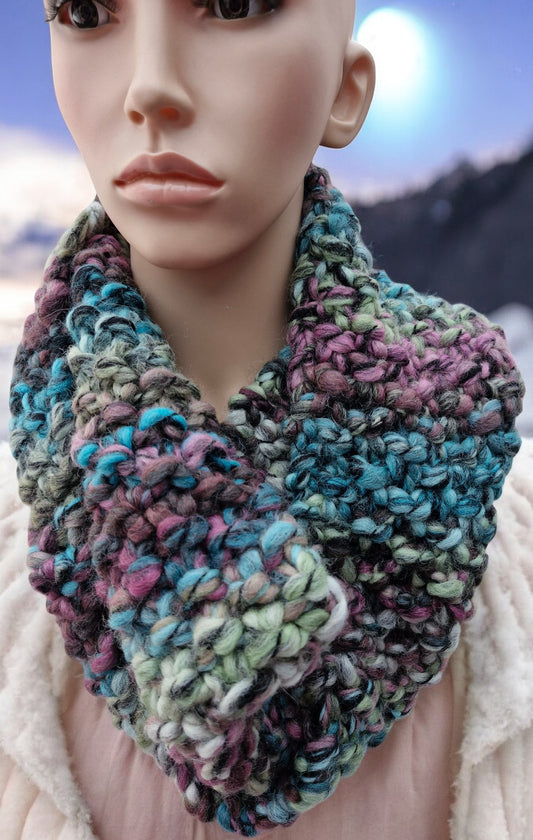 Adult's Handmade Knitted Moss Stitch Cowl in Mega Chunky