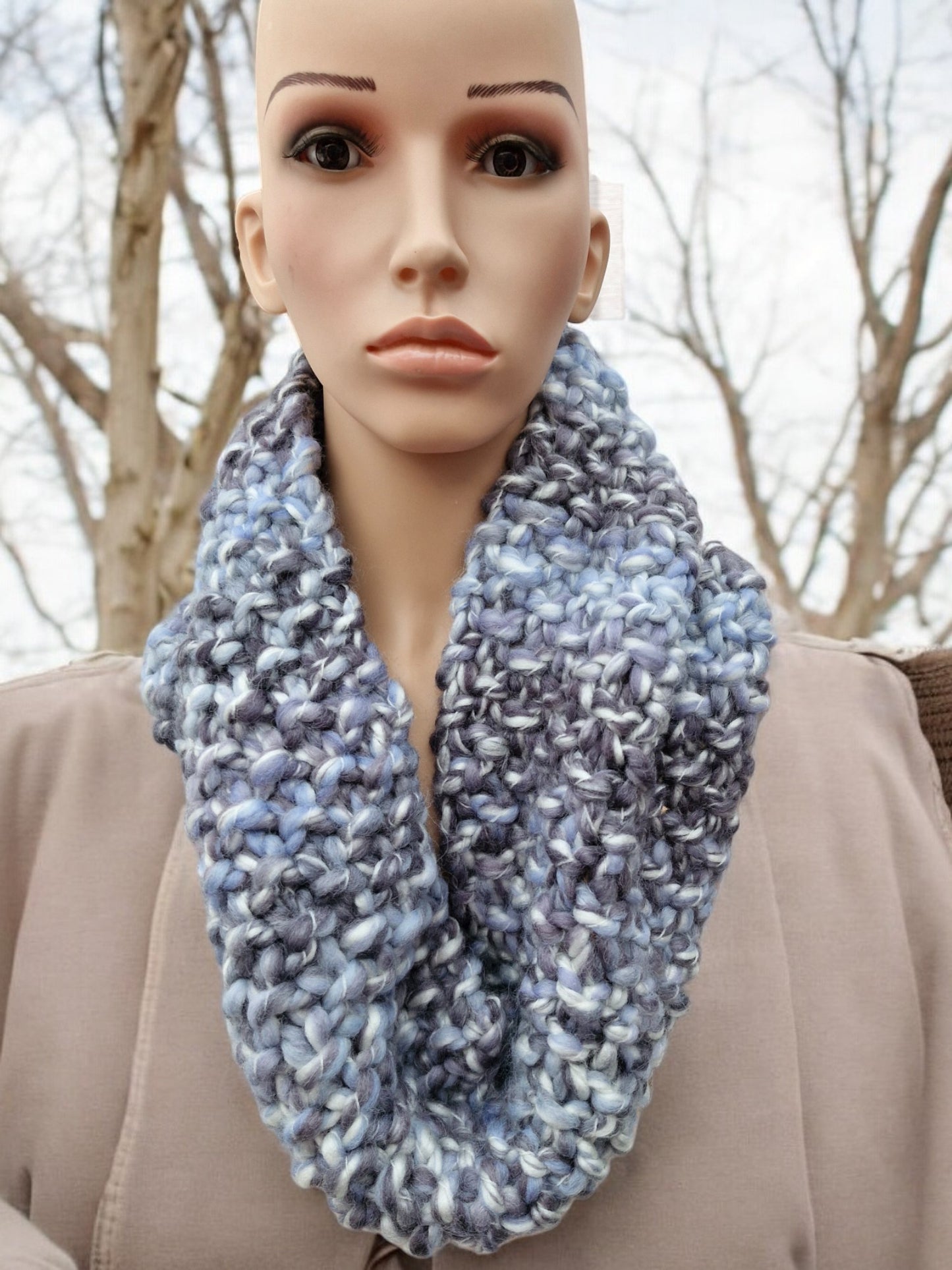 Adult's Handmade Knitted Super Chunky Grey Moss Stitch Cowl