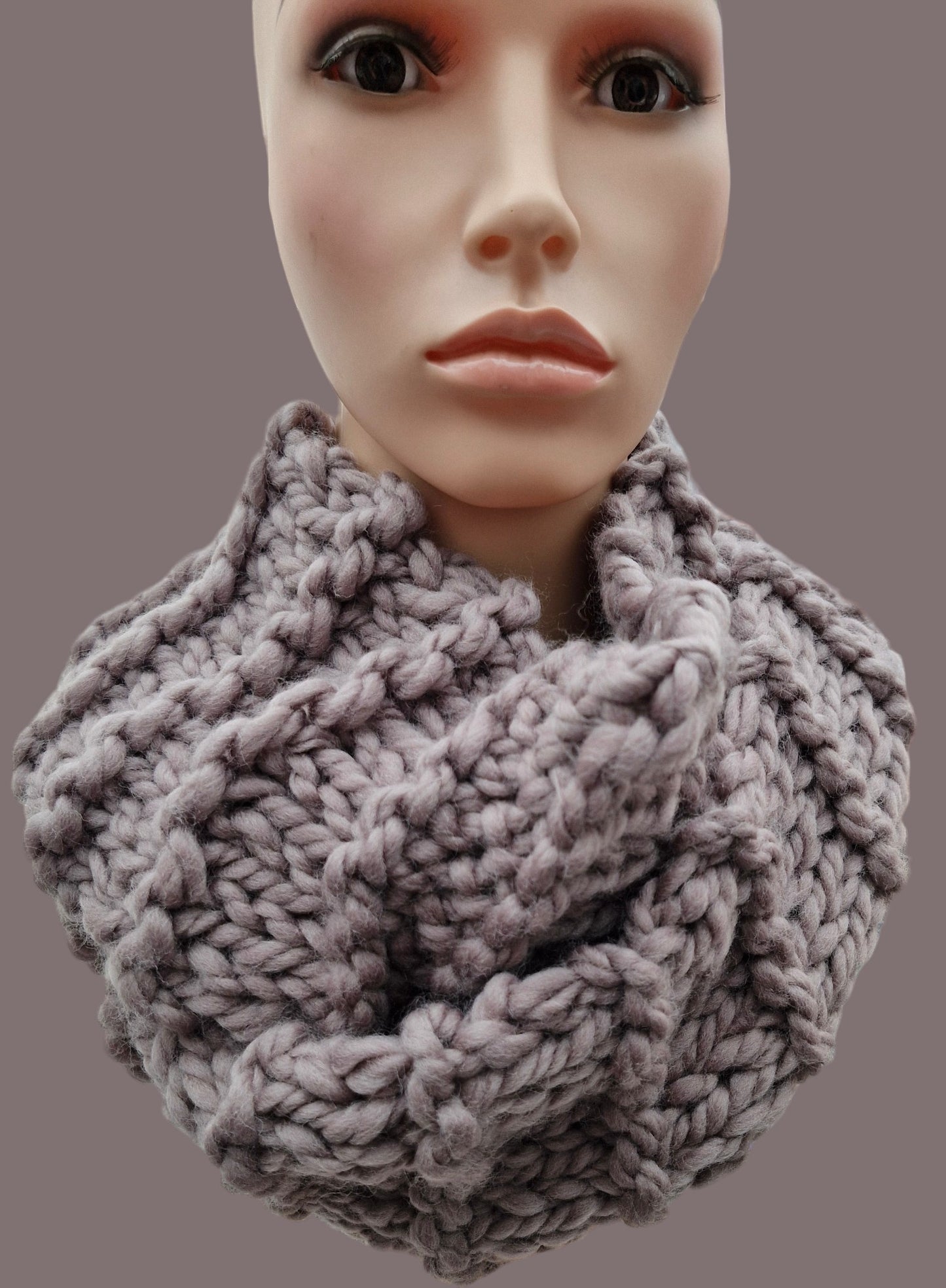 Women's Handmade Knitted Super Chunky Double Loop Cowl/Snood