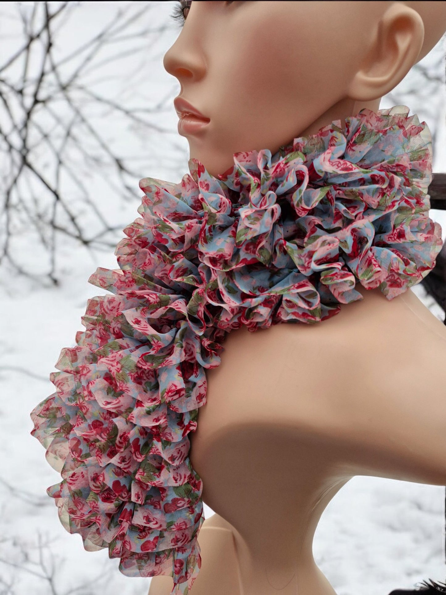 Women's Handmade Knitted Polyester Frill Scarf - Light Blue Red Rose