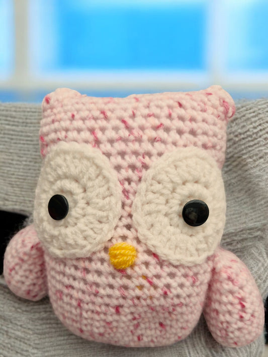 Handmade Crochet Owl - DK Pinks Soft Toy