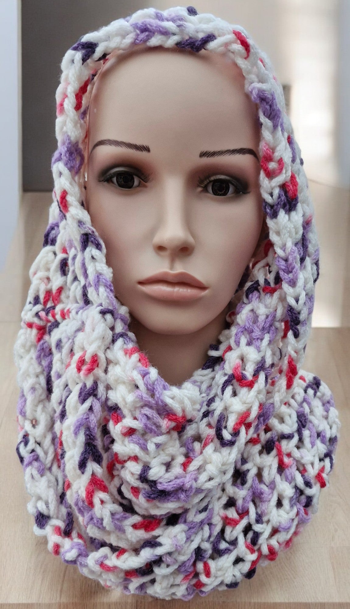 Women's Handmade Knitted Super Chunky White Multi Double Loop Cowl/Snood